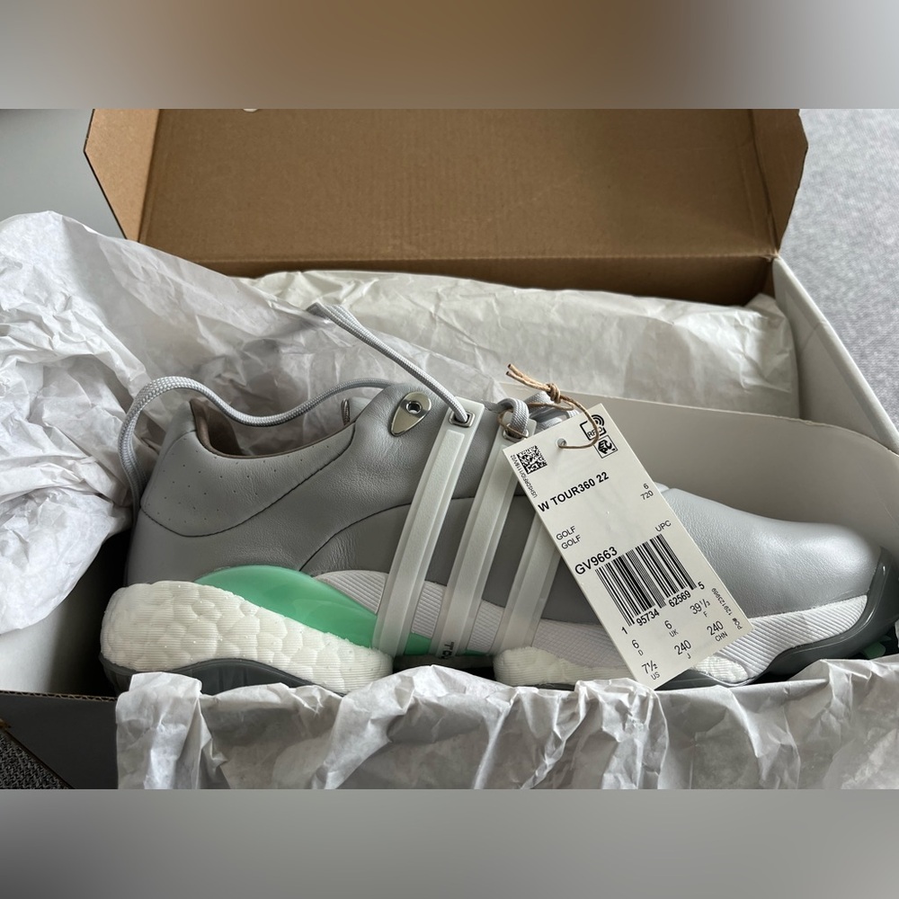 ADIDAS W TOUR360 22 Women’s Gray & Green Golf Shoe Size 7 1/2 - Picture 6 of 8